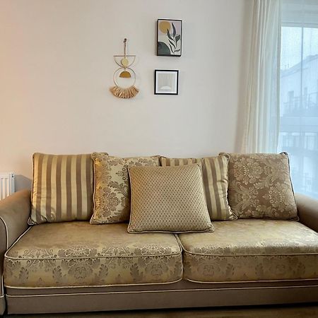 Oldtown Retro Apartment By Marina With Balcony For 6 People 格但斯克 外观 照片