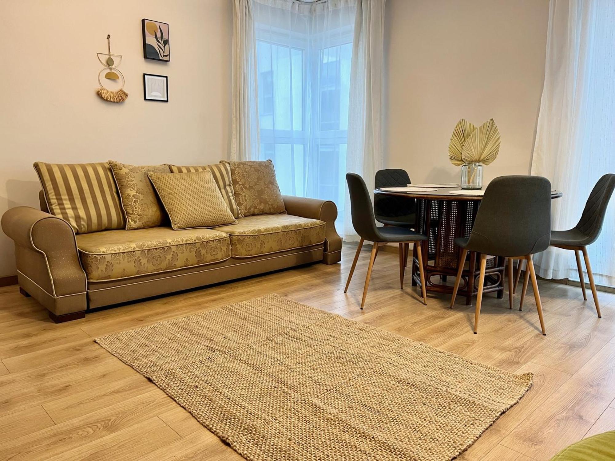 Oldtown Retro Apartment By Marina With Balcony For 6 People 格但斯克 外观 照片